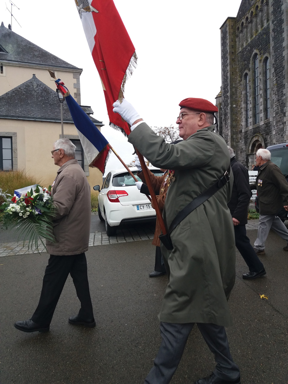 Commémoration du centenaire à St Ouen des Toits