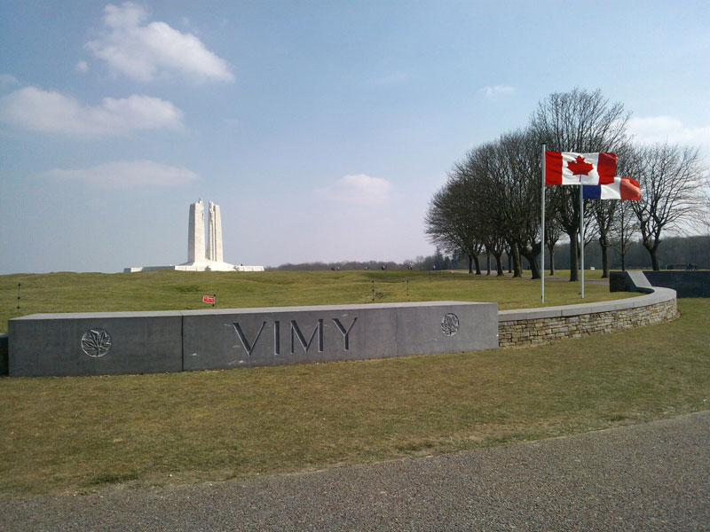 Vimy-(Collect Heems Steven) )