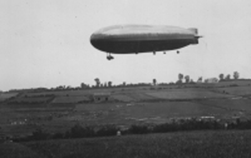 Dirigeable Zeppelin-L72-Dixmude. (Collection Fernande.B)
