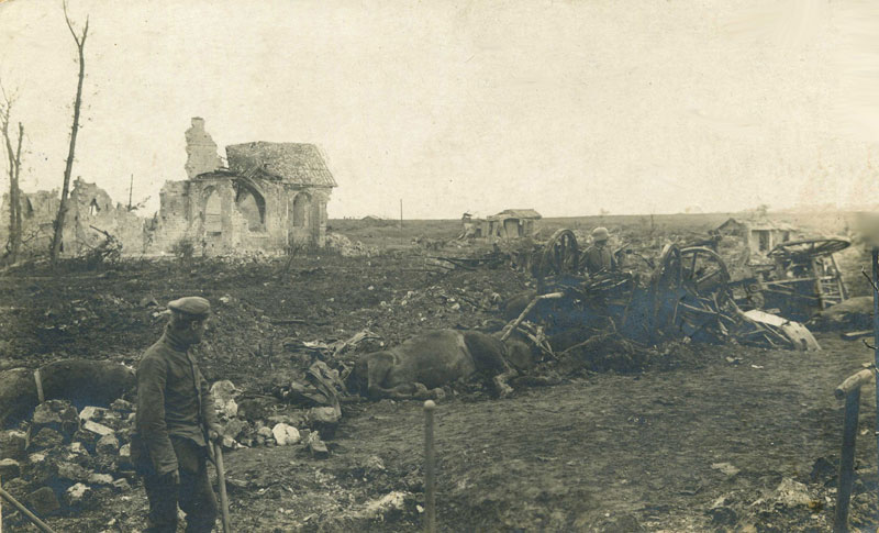 Batterie allemande détruite-Noyon, Argonne-1915.(Collection Patrice Lamy)