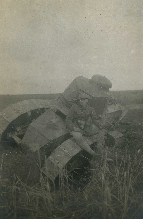Somme, 1918, char français Renault.(Collection Patrice Lamy)