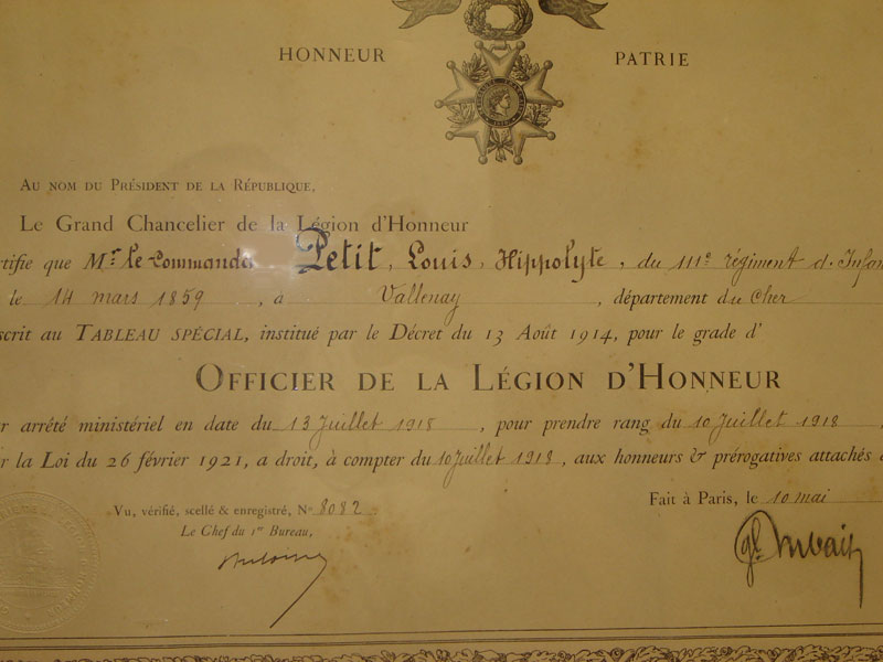 Commandant Petit Louis, officier de la Légion d'Honneur (Collection privée: A-R)