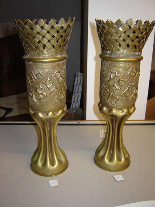 Vases à partir de douilles de 75mn (Collection privée: A-R)