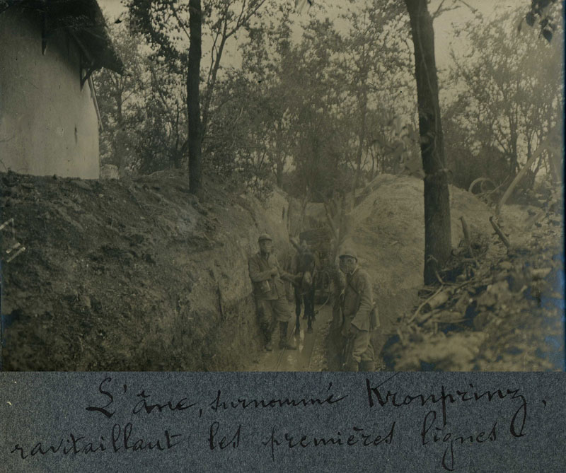 Marne 1916, ravitaillement des premières lignes.(Collection Patrice Lamy)